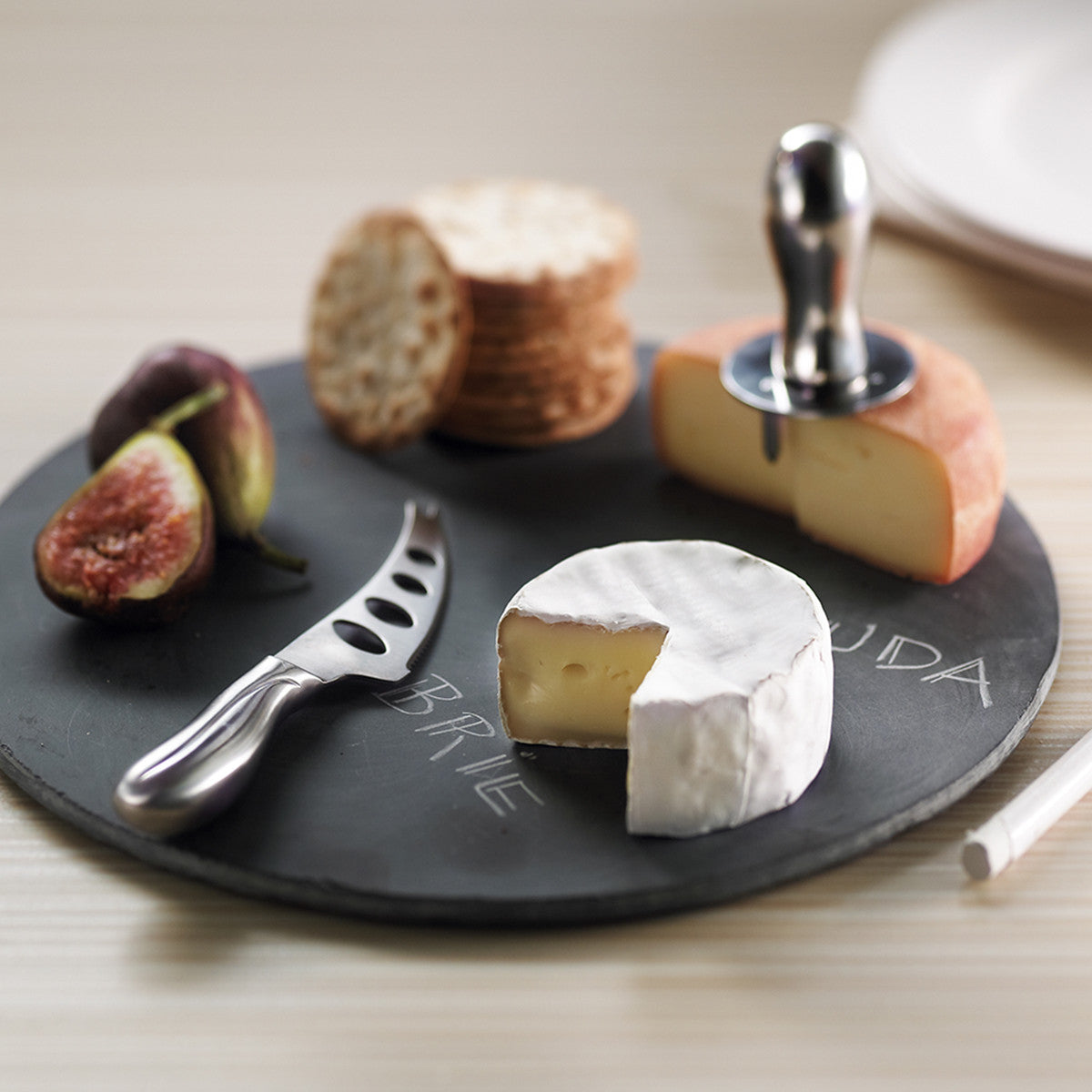 Slater Cheese Serving Set